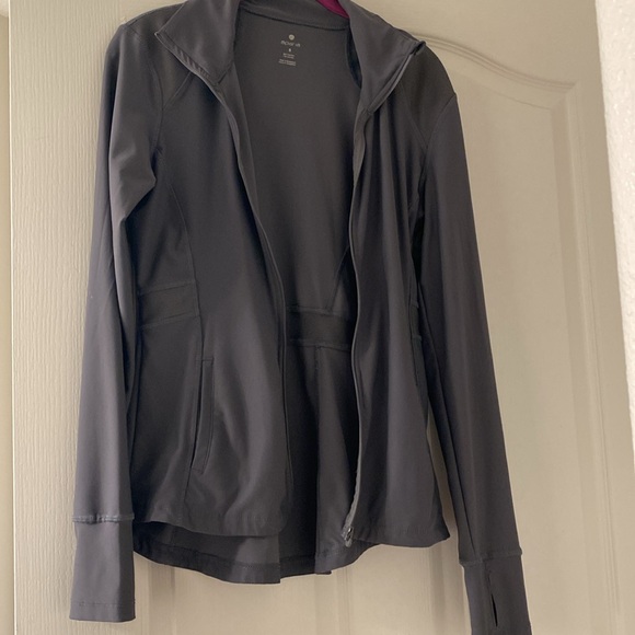 Workout Jacket - Picture 2 of 3